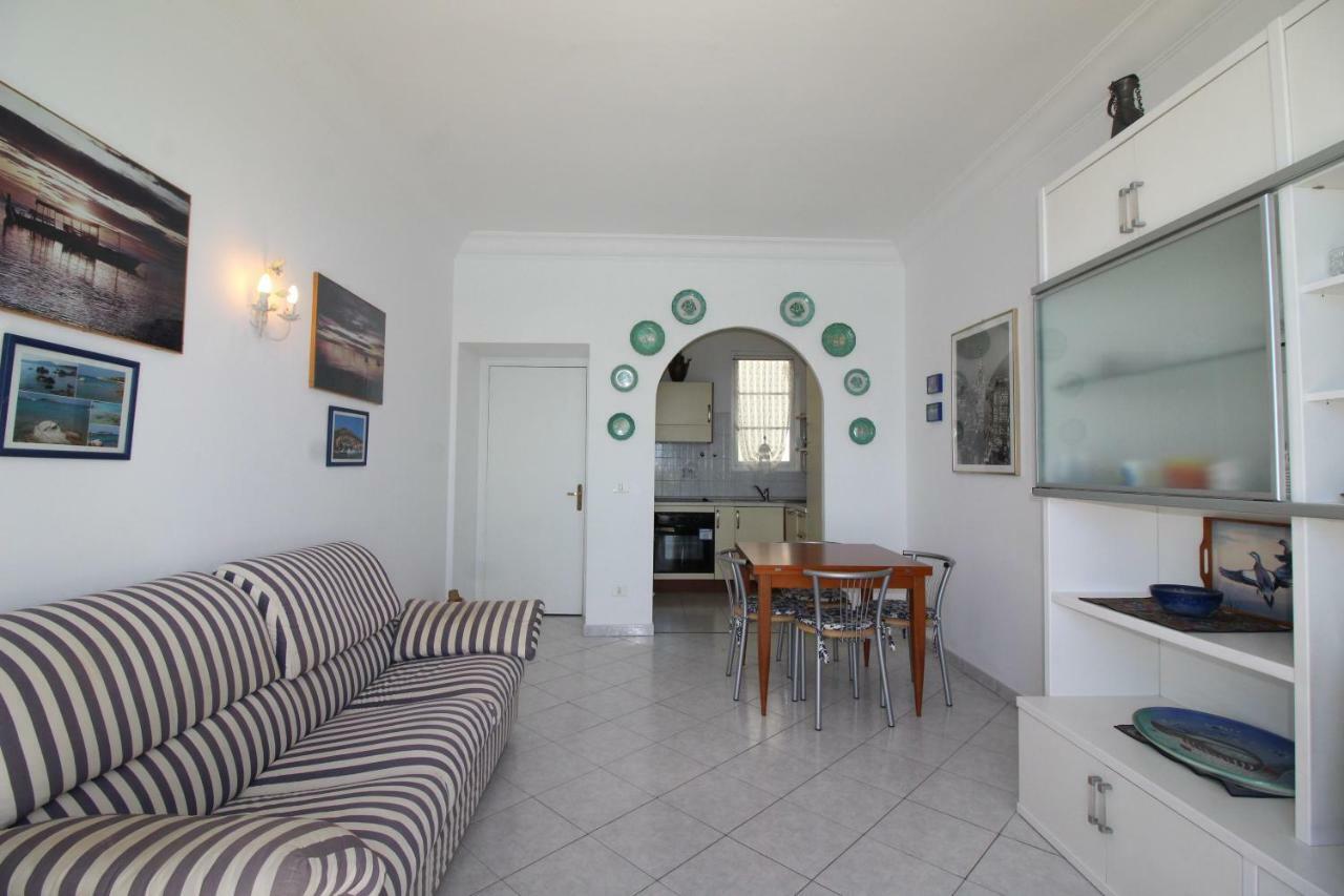 Nice Booking - Electra Vue Mer Balcon Dernier étage Esterno foto